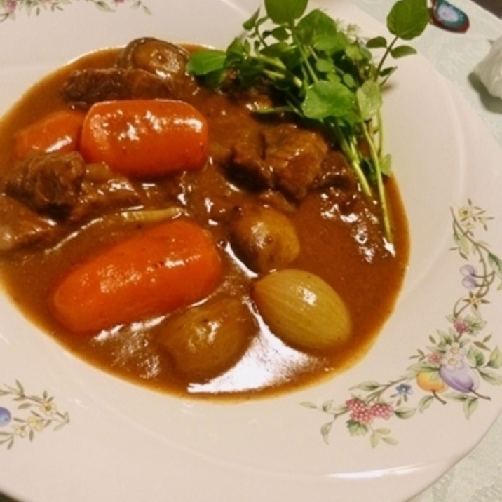 牛肉の赤ワイン煮込み レシピ 作り方 By 遊星 楽天レシピ 牛肉の赤ワイン煮込み レシピ 作り方 By 遊星 楽天レシピ